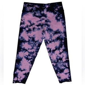 NUX Active Med Hand Dyed V Crop Leggings "Utopia"